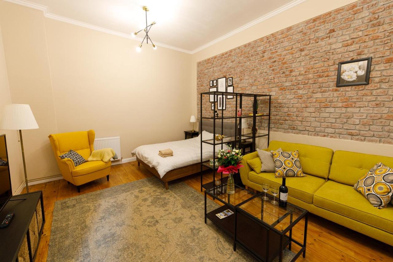 Apartmán Stylish Flat In The Heart Of Historical Center Temešvár Exteriér fotografie