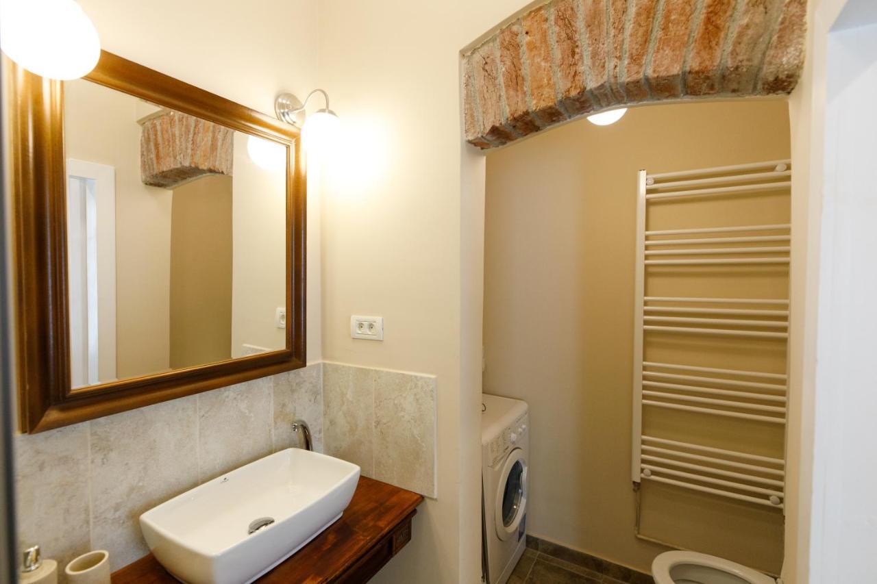 Apartmán Stylish Flat In The Heart Of Historical Center Temešvár Exteriér fotografie